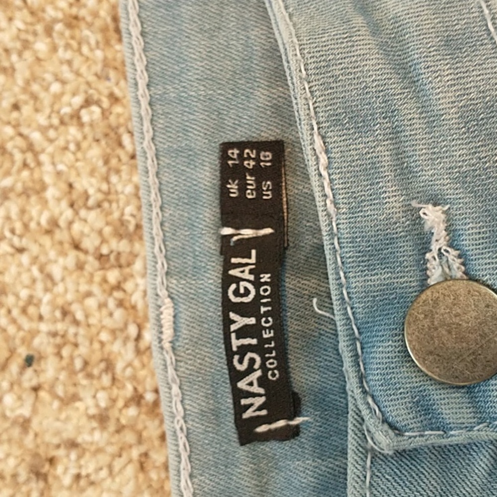 Nasty Gal bell bottoms - Picture 4 of 5